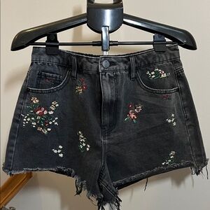 Banjara Black Embroidered Floral Denim Shorts - Size 29